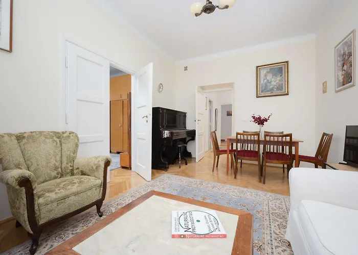 Klimatyczny Z 2 Sypialniami I Balkonem By Renters *