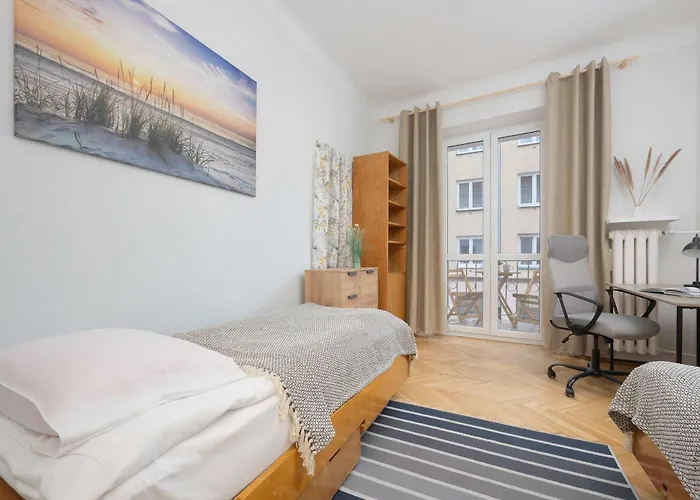 Apartmán Klimatyczny Z 2 Sypialniami I Balkonem By Renters Varšava